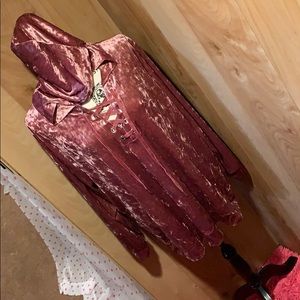 Pink/rouge crushed velour